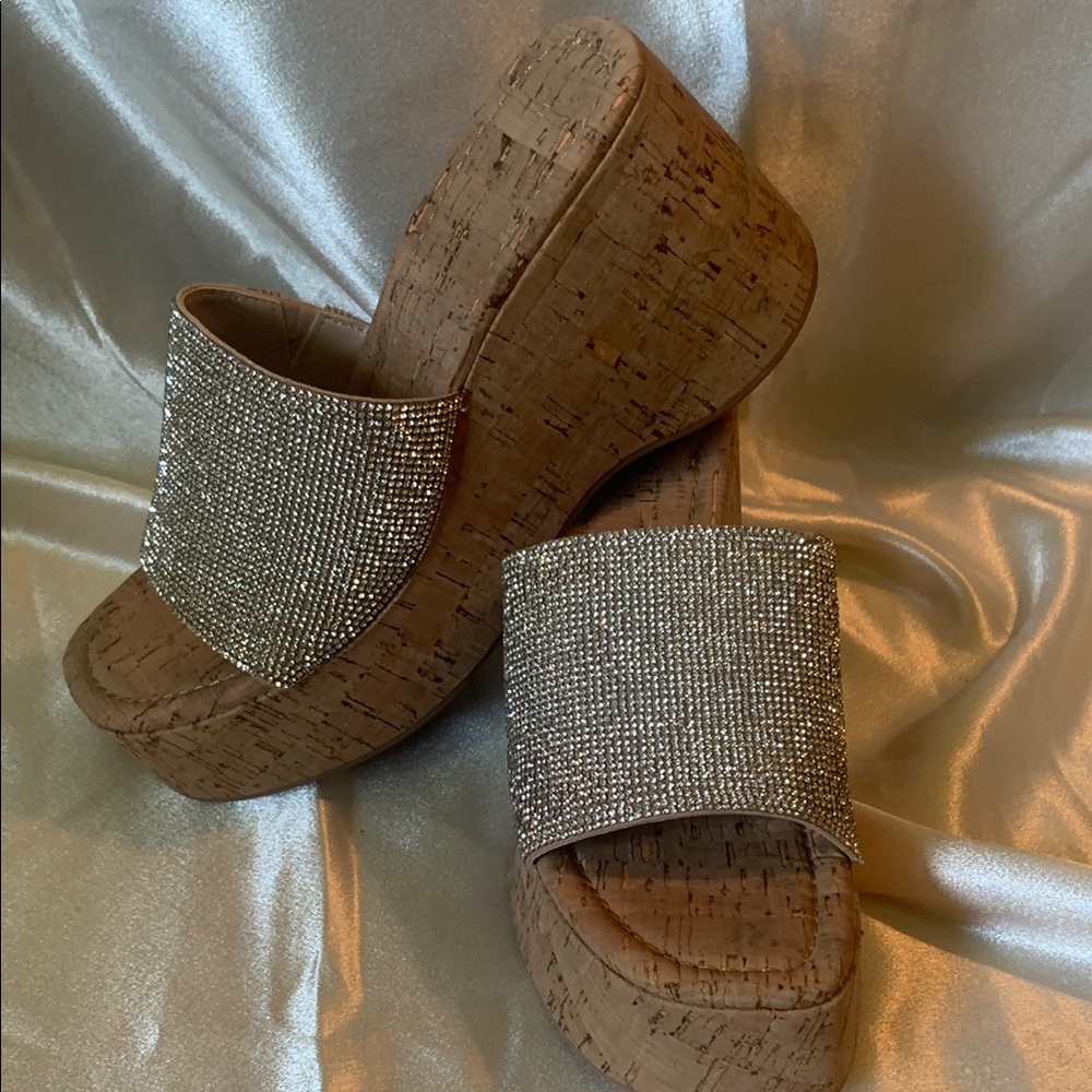 Madden Girl Silver Rhinestone Slide Platforms Cork footbed/platform. size 7 EUC